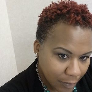 Meet your Posher, Janis