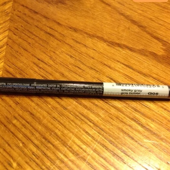 Avon Glimmersticks Eye Liner (SMOKY GREY G05)