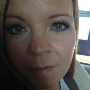 Meet your Posher, Casey