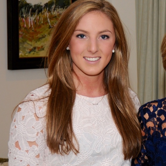 Meet your Posher, Polly