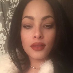 Meet your Posher, Ayanna