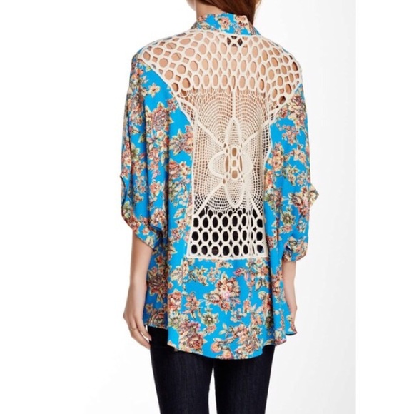 Sale!!!  Floral Printed Camono. - Picture 2 of 3