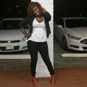 Meet your Posher, Jackie