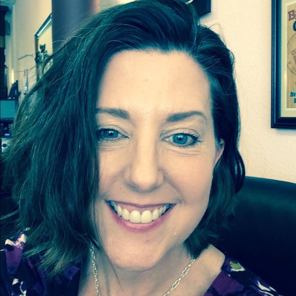 Meet Beth @justbechic