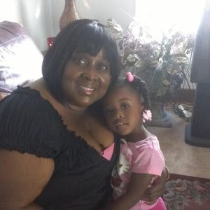 Meet your Posher, Evelyn