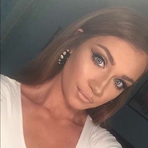 Meet your Posher, Sydney