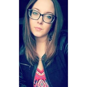 Meet your Posher, Tayller