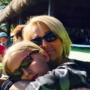 Meet your Posher, Randi