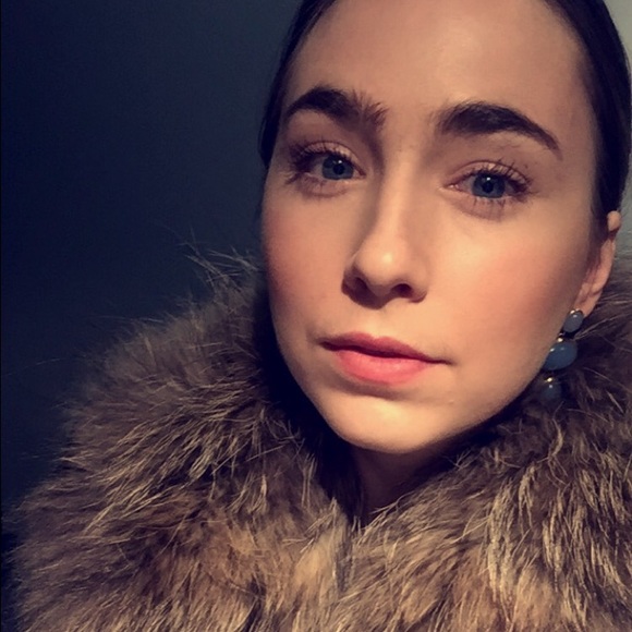 Meet your Posher, Mary-Grace! - Picture 3 of 4