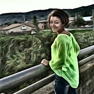 Meet your Posher, Jennifer