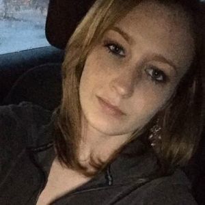 Meet your Posher, Gena