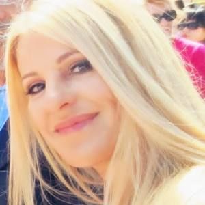 Meet your Posher, Antoinette