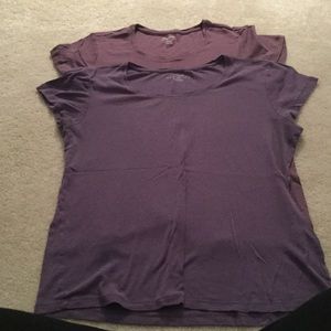 Daisy Fuentes set of 2 tops