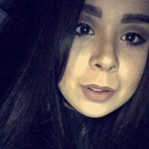 Meet your Posher, Francelia