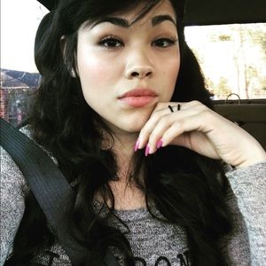 Meet your Posher, Marielena