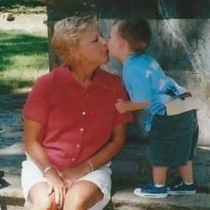 Meet your Posher, Stacy