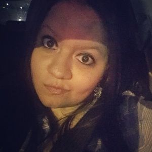 Meet your Posher, Gisela