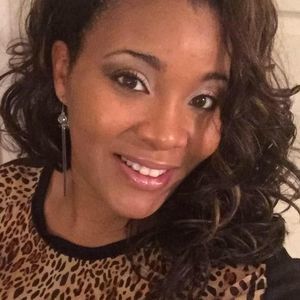 Meet your Posher, Krystal