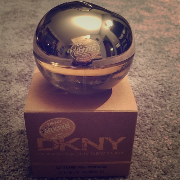 DKNY Golden Delicious perfume