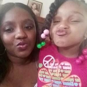 Meet your Posher, Brianna