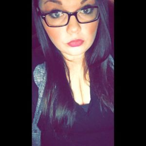 Meet your Posher, Cara