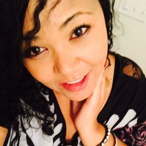 Meet your Posher, Natasha