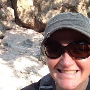 Meet your Posher, Sheri