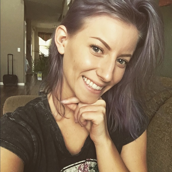 Meet your Posher, Haley