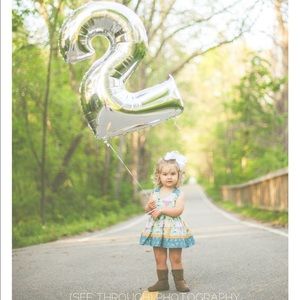 Meet your Posher, Edith