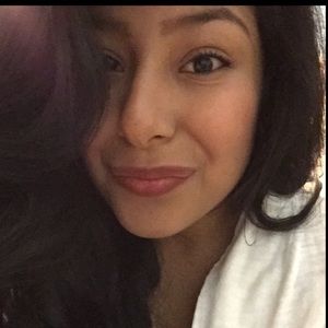 Meet your Posher, Faith