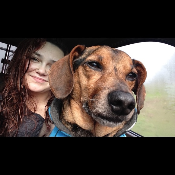 Meet your Posher, Amra