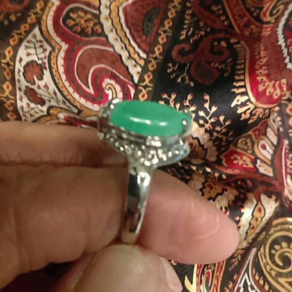Ring - Picture 2 of 3
