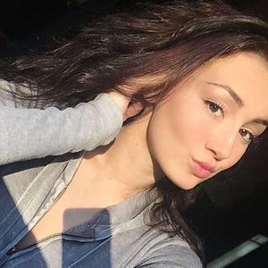 Meet your Posher, Kali