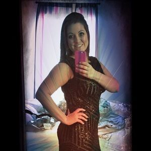 Meet your Posher, Alicia