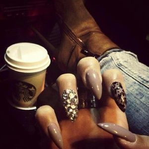 Meet your Posher, Janett