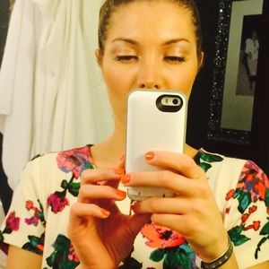 Meet your Posher, Marissa