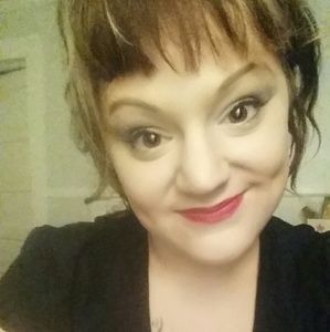 Meet your Posher, Hanna