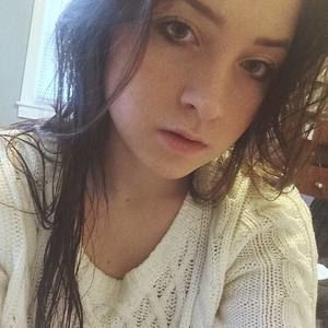 Meet your Posher, Nadya