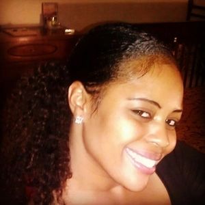 Meet your Posher, Mia