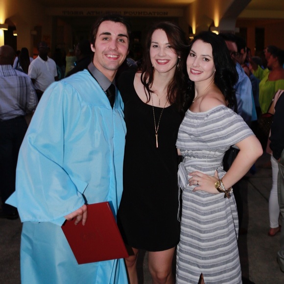 Meet your Posher, Allie - Picture 4 of 4