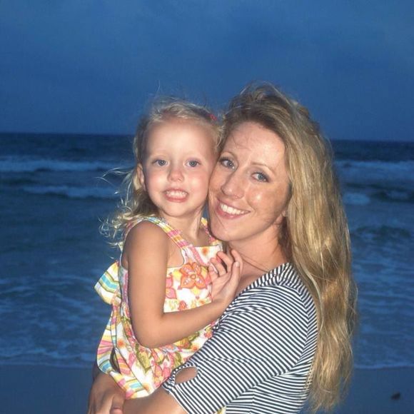 Meet your Posher, Debbie - Picture 1 of 1