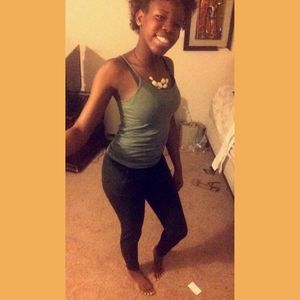 Meet your Posher, Deandrea