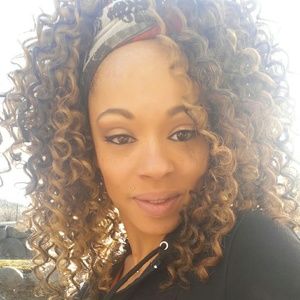 Meet your Posher, Amber