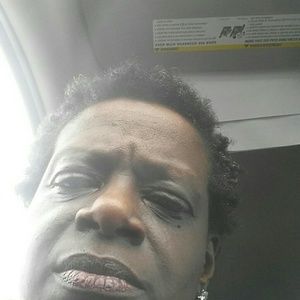 Meet your Posher, Shelly