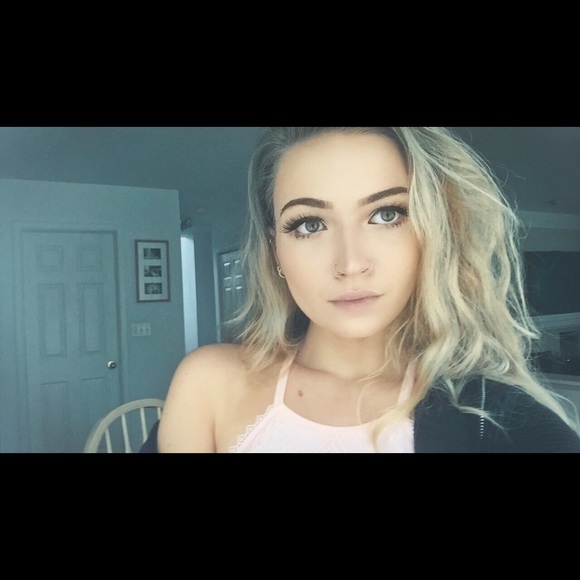 Meet your Posher, Sammy - Picture 1 of 1