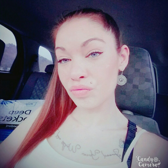 Meet your Posher, Summer - Picture 2 of 4