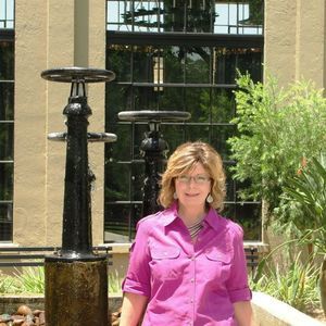 Meet your Posher, Carol