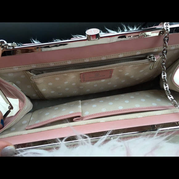 Double M Milano clutch in gently used condition! - Picture 3 of 4