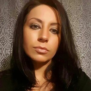 Meet your Posher, Abigail