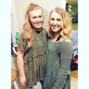 Meet your Posher, Becca